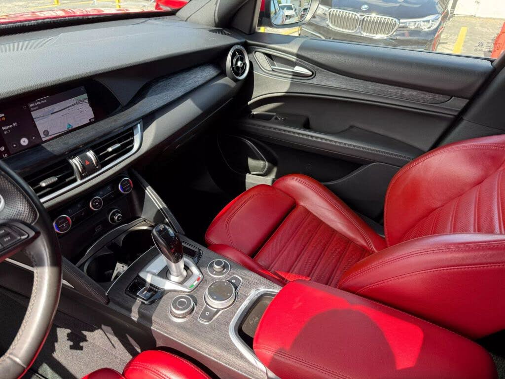 2022 Alfa Romeo Stelvio Sprint
                                    for sale in Miami, FL – photo 13