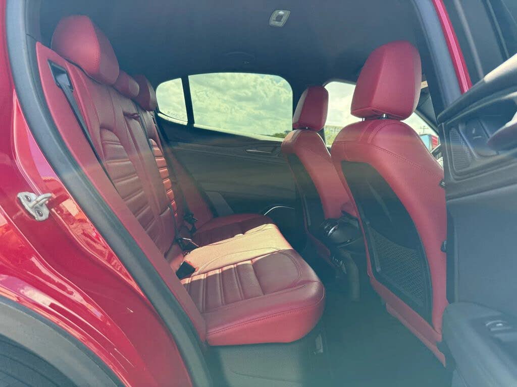 2022 Alfa Romeo Stelvio Sprint
                                    for sale in Miami, FL – photo 27