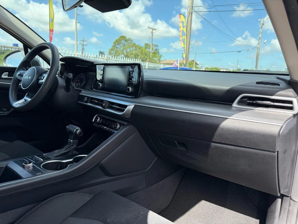 2022 Kia K5 LXS
                                    for sale in Miami, FL – photo 16
