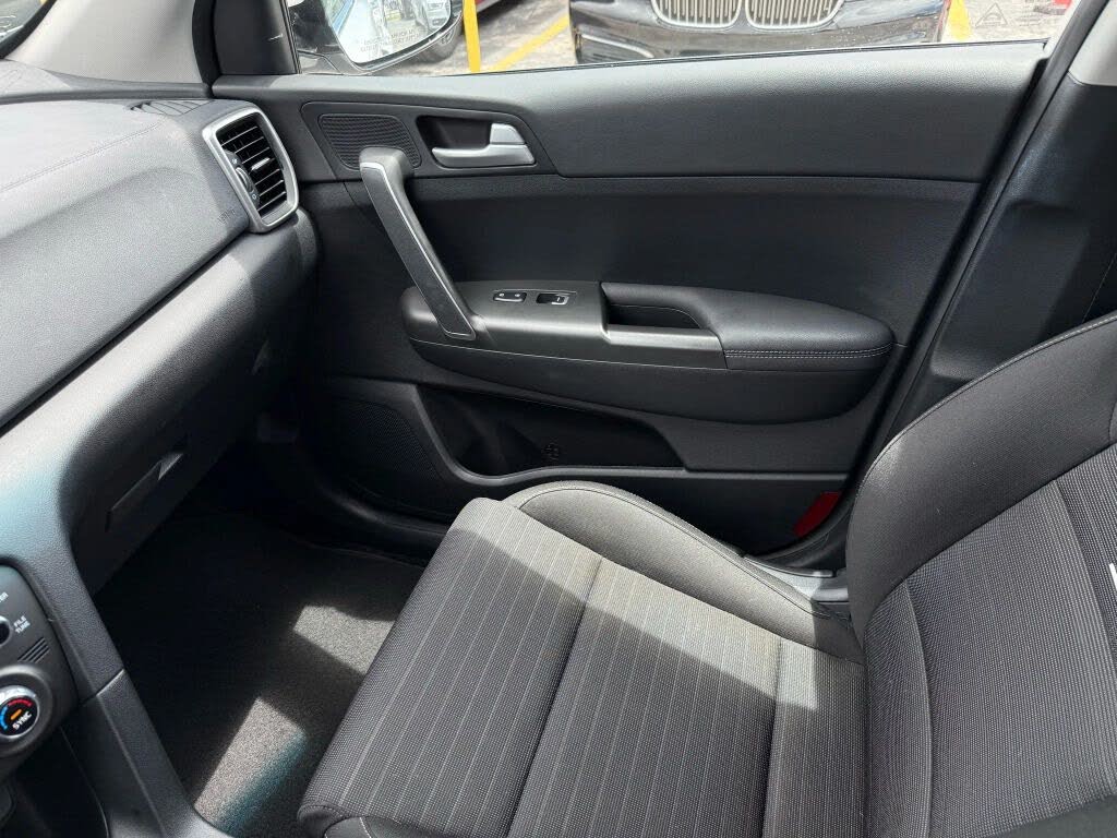 2022 Kia Sportage LX
                                    for sale in Miami, FL – photo 11