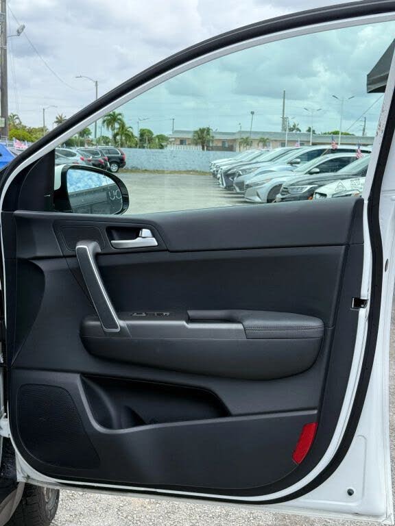 2022 Kia Sportage LX
                                    for sale in Miami, FL – photo 38
