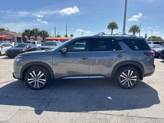 2022 Nissan Pathfinder thumbnail – Hollywood, FL – 14