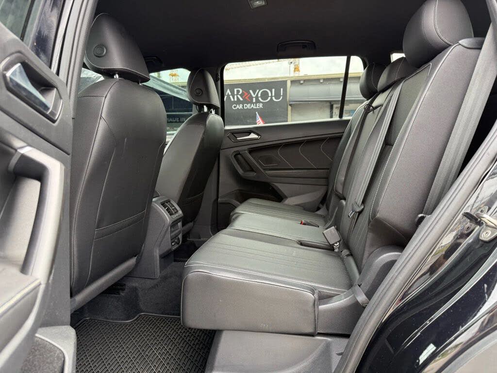 2022 Volkswagen Tiguan SE R-Line Black
                                    for sale in Miami, FL – photo 32