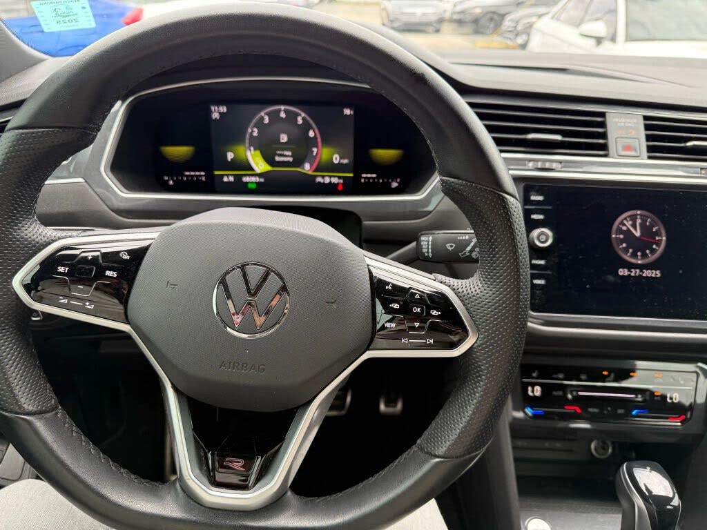 2022 Volkswagen Tiguan SE R-Line Black
                                    for sale in Miami, FL – photo 13