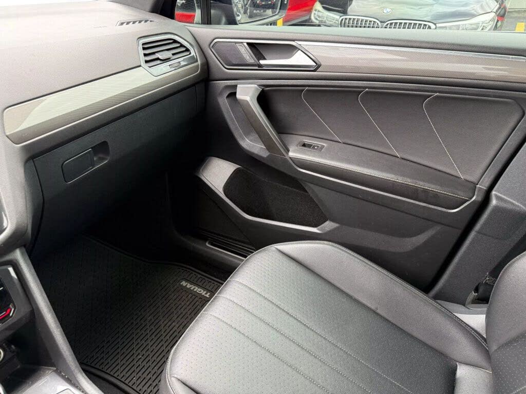 2022 Volkswagen Tiguan SE R-Line Black
                                    for sale in Miami, FL – photo 11