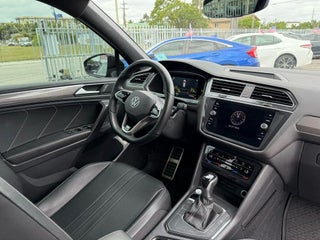2022 Volkswagen Tiguan thumbnail – Miami, FL – 21