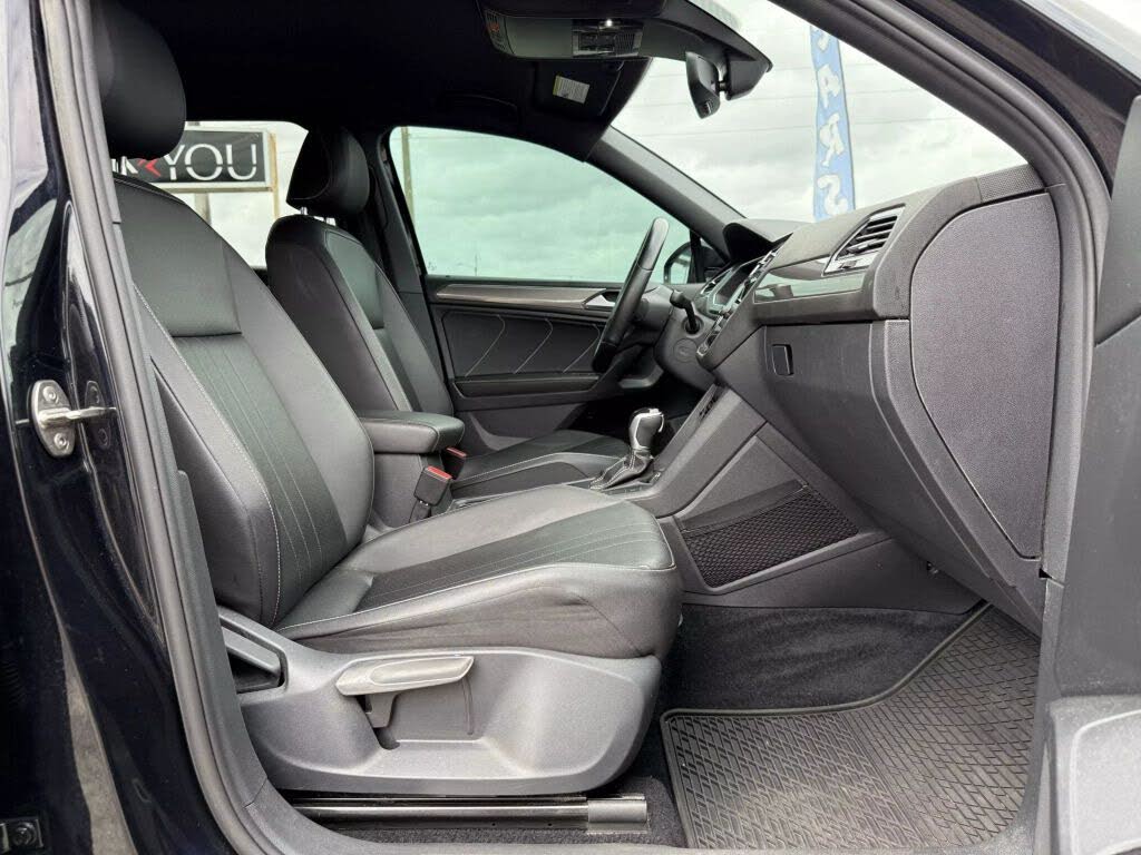 2022 Volkswagen Tiguan SE R-Line Black
                                    for sale in Miami, FL – photo 24