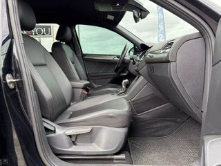 2022 Volkswagen Tiguan thumbnail – Miami, FL – 24