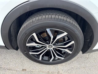 2025 Toyota Crown thumbnail – Hollywood, FL – 8