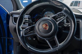 2018 Porsche Macan thumbnail – Hialeah, FL – 19