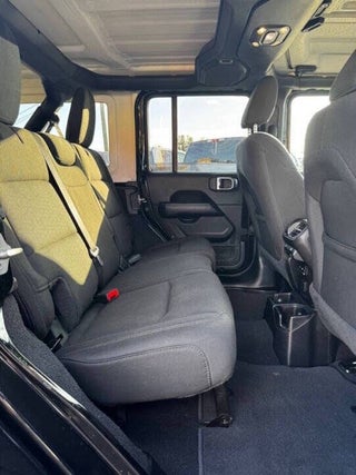 2020 Jeep Wrangler Unlimited thumbnail – Hialeah, FL – 9
