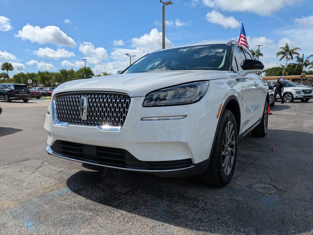 2021 Lincoln Corsair Standard
                                    for sale in Miami, FL – photo 8