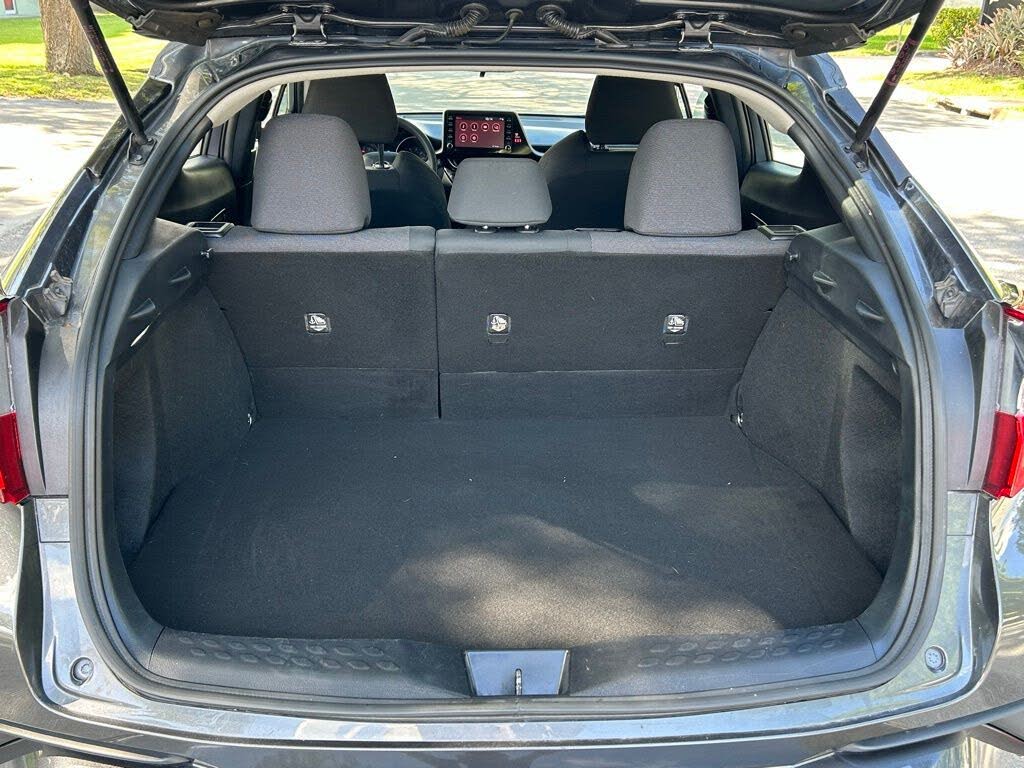 2020 Toyota C-HR LE
                                    for sale in Miami, FL – photo 37
