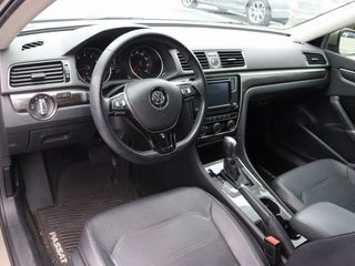 2016 Volkswagen Passat thumbnail – Doral, FL – 13