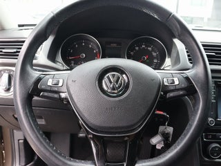 2016 Volkswagen Passat thumbnail – Doral, FL – 29