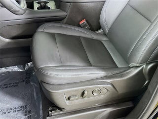 2023 Chevrolet Suburban thumbnail – Miami, FL – 21