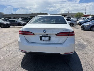 2025 BMW 5 Series thumbnail – Hollywood, FL – 11