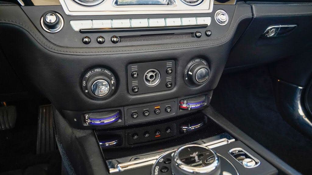 2016 Rolls-Royce Dawn Base
                                    for sale in Fort Lauderdale, FL – photo 63