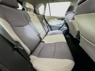 2019 Toyota RAV4 thumbnail – Doral, FL – 25