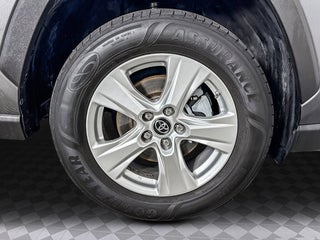 2019 Toyota RAV4 thumbnail – Doral, FL – 31