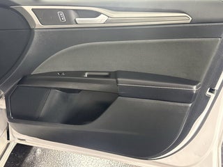2017 Ford Fusion thumbnail – Palmetto Bay, FL – 35