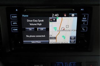 2017 Toyota Sienna thumbnail – Pompano Beach, FL – 27