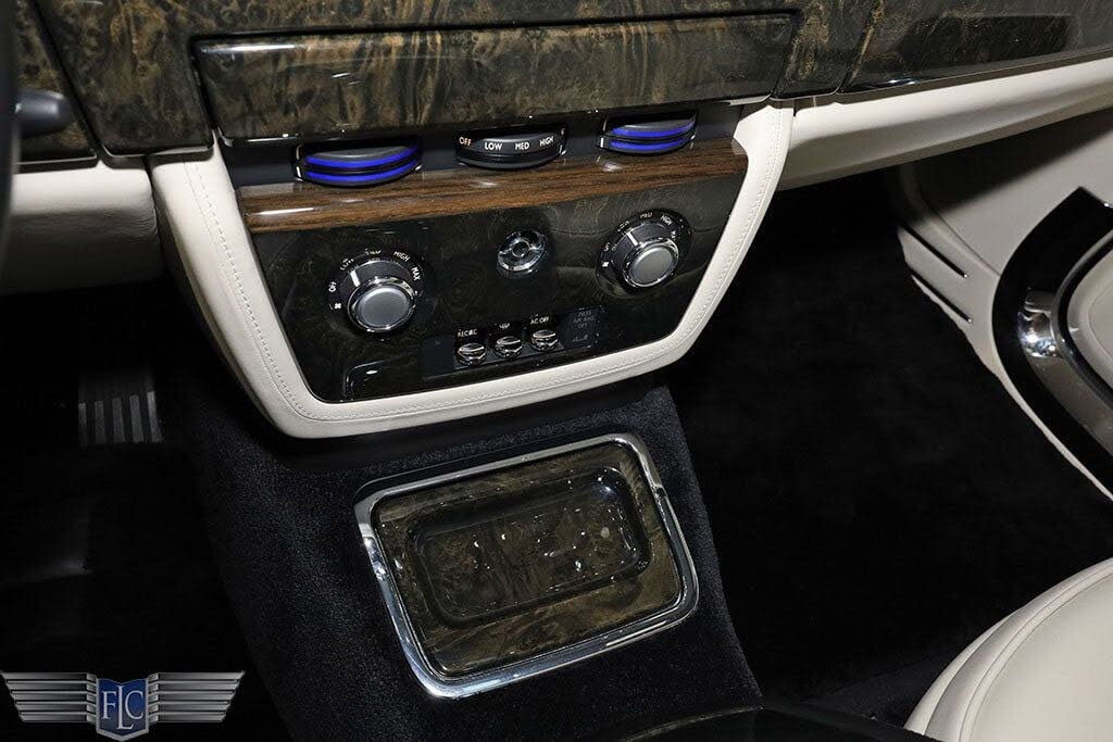 2013 Rolls-Royce Phantom Drophead Coupe Base
                                    for sale in Fort Lauderdale, FL – photo 86