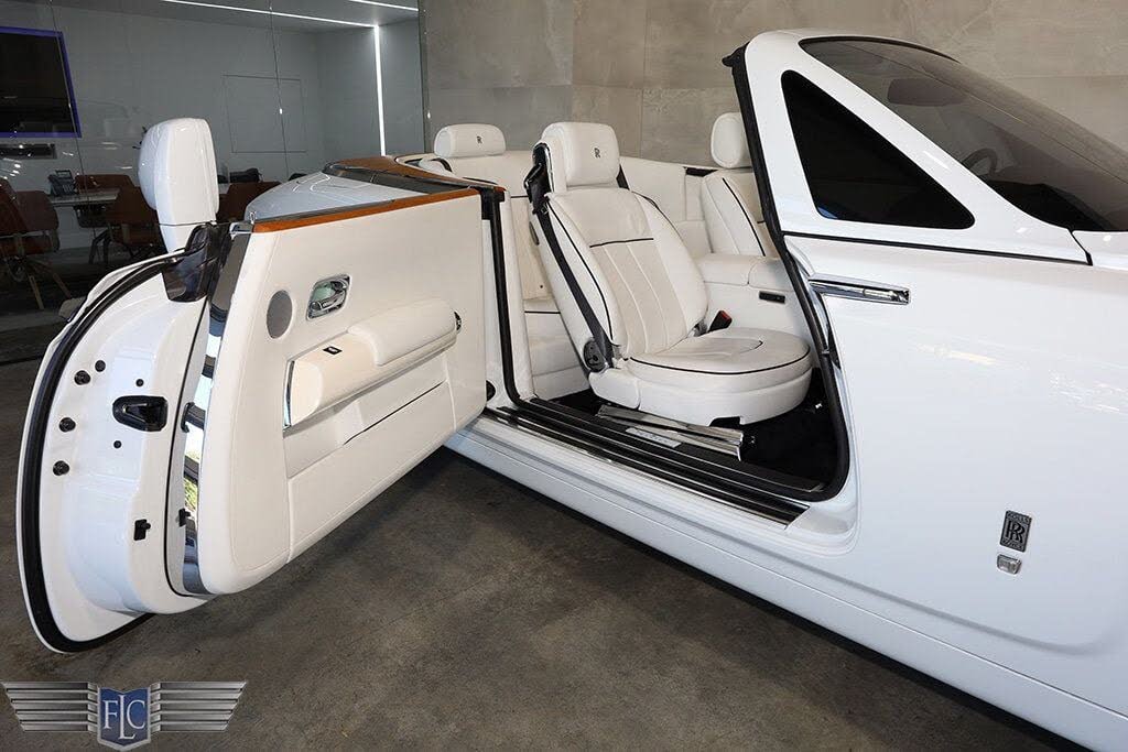 2017 Rolls-Royce Phantom Drophead Coupe Base
                                    for sale in Fort Lauderdale, FL – photo 138
