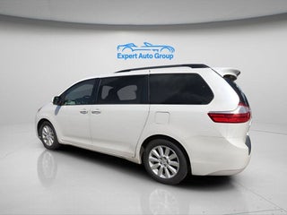 2017 Toyota Sienna thumbnail – Pompano Beach, FL – 5