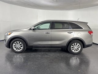 2017 Kia Sorento thumbnail – Palmetto Bay, FL – 10