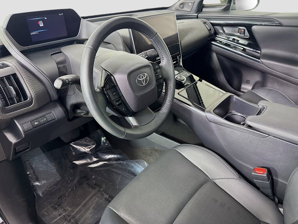 2023 Toyota bZ4X Limited
                                    for sale in Doral, FL – photo 21