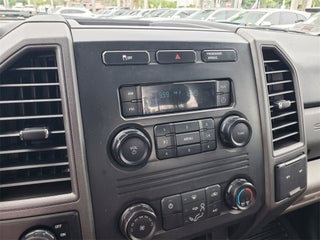 2017 Ford F-250 Super Duty thumbnail – Pembroke Pines, FL – 19