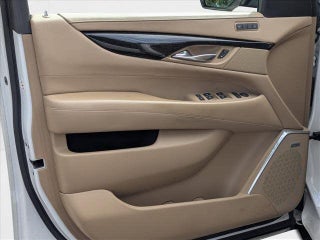 2018 Cadillac Escalade thumbnail – Hialeah, FL – 6