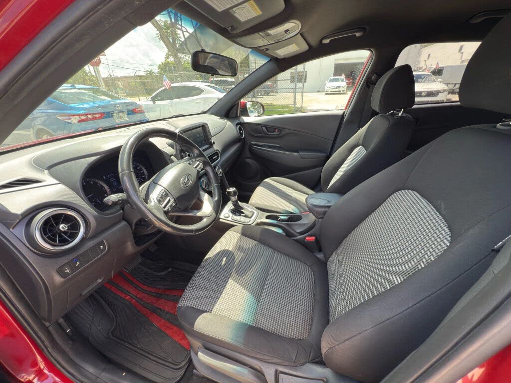 2018 Hyundai KONA SEL
                                    for sale in Miami, FL – photo 8