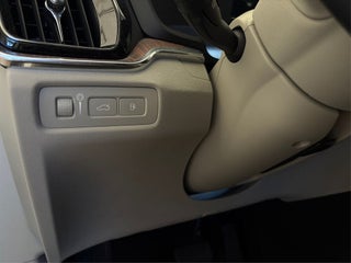 2022 Volvo S60 thumbnail – Miami, FL – 19
