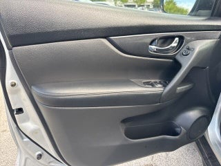 2020 Nissan Rogue thumbnail – Hollywood, FL – 31