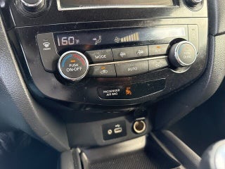 2020 Nissan Rogue thumbnail – Hollywood, FL – 4