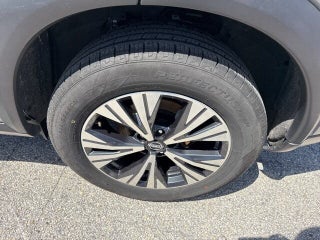 2023 Nissan Rogue thumbnail – Hollywood, FL – 32