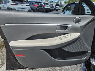 2022 Hyundai SONATA thumbnail – Plantation, FL – 23