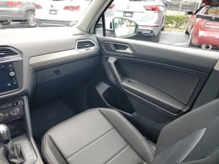 2021 Volkswagen Tiguan thumbnail – Miami, FL – 16