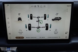 2023 Land Rover Defender thumbnail – Pompano Beach, FL – 37