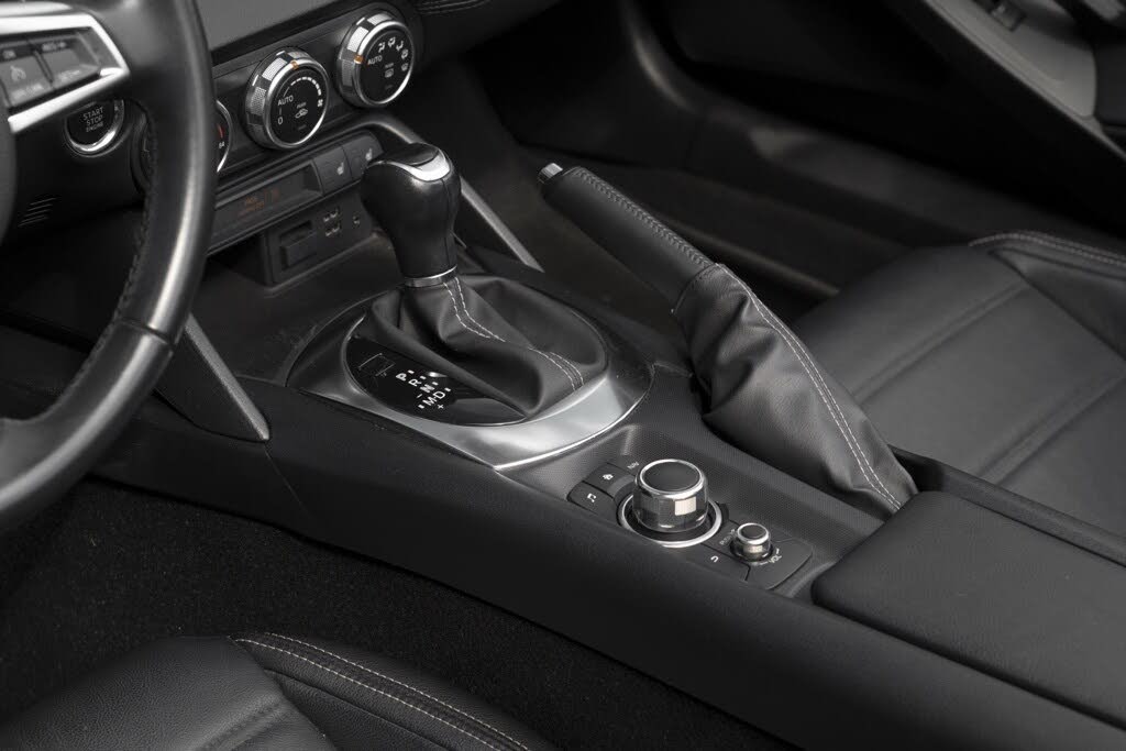 2018 FIAT 124 Spider Lusso
                                    for sale in Miami, FL – photo 24