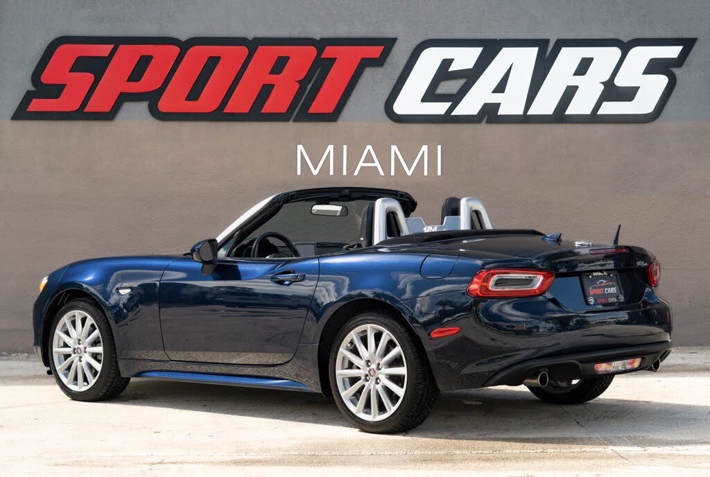 2018 FIAT 124 Spider Lusso
                                    for sale in Miami, FL – photo 8