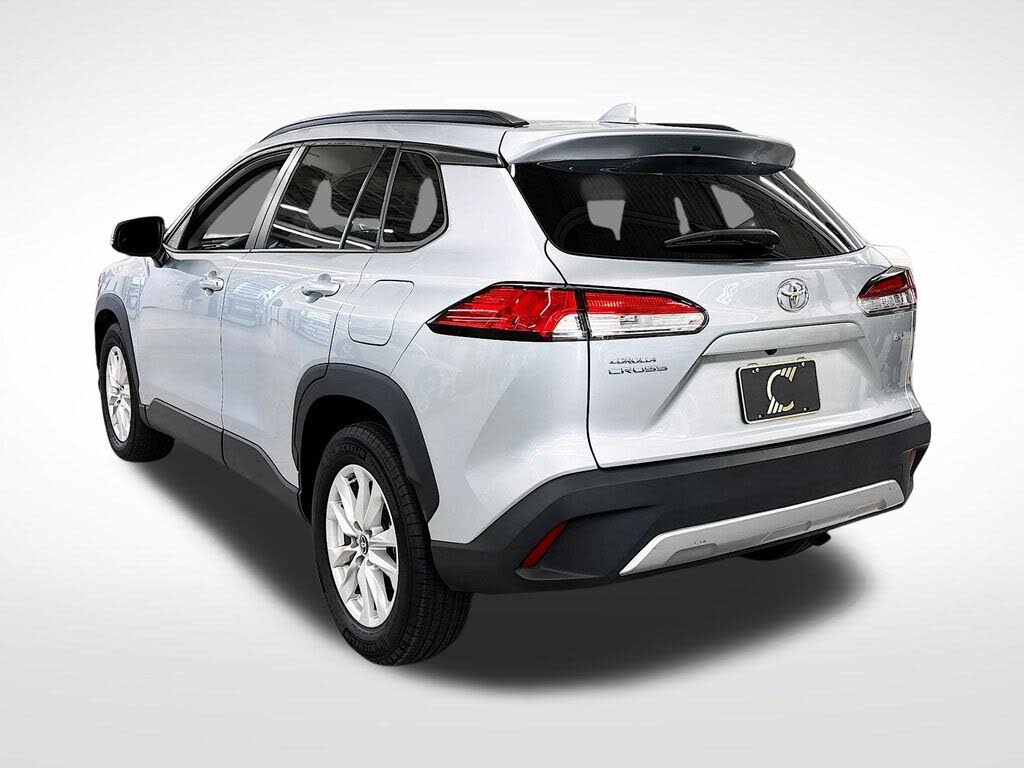 2023 Toyota Corolla Cross LE
                                    for sale in Miami, FL – photo 3