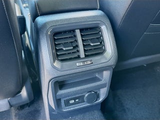 2022 Volkswagen Tiguan thumbnail – Miami, FL – 21