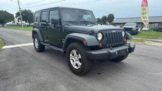 2011 Jeep Wrangler Unlimited thumbnail – Miami, FL – 3