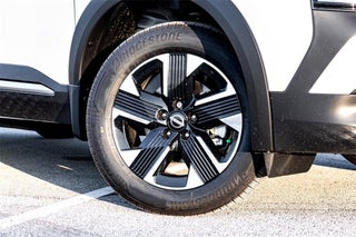 Image of 2025 Nissan Kicks