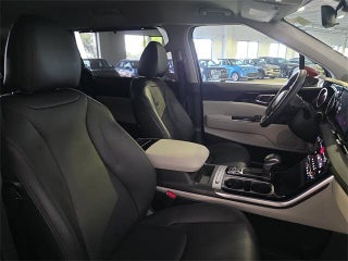 2024 Kia Carnival thumbnail – Fort Lauderdale, FL – 35