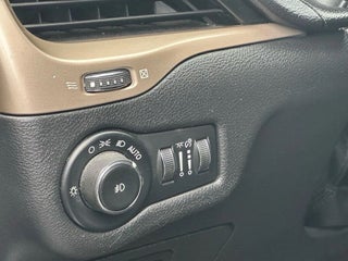 2017 Jeep Cherokee thumbnail – Hollywood, FL – 14