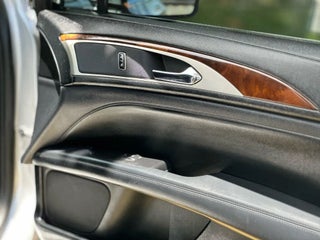 2017 Lincoln MKZ thumbnail – Hollywood, FL – 17